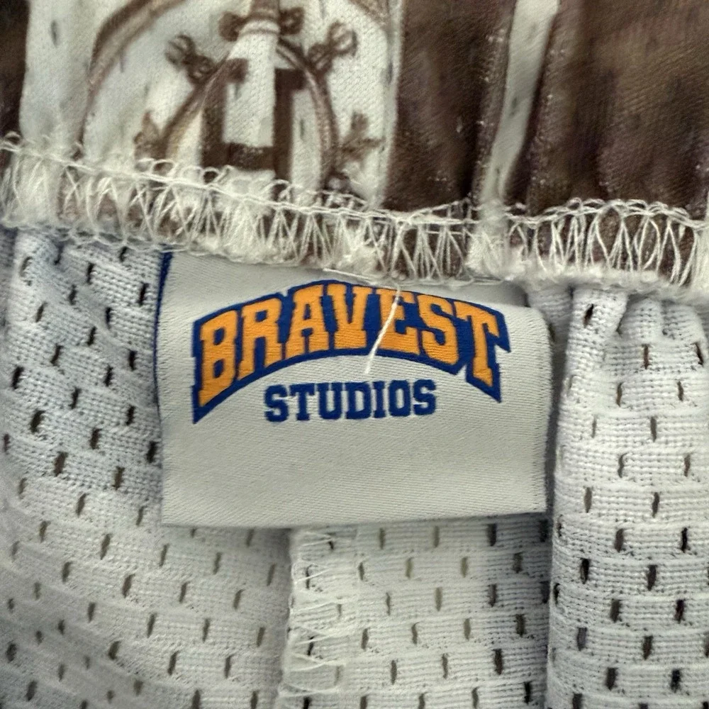 BRAVEST STUDIOS SHORTS Size Large HERMES Brown/White NBA HOOP
